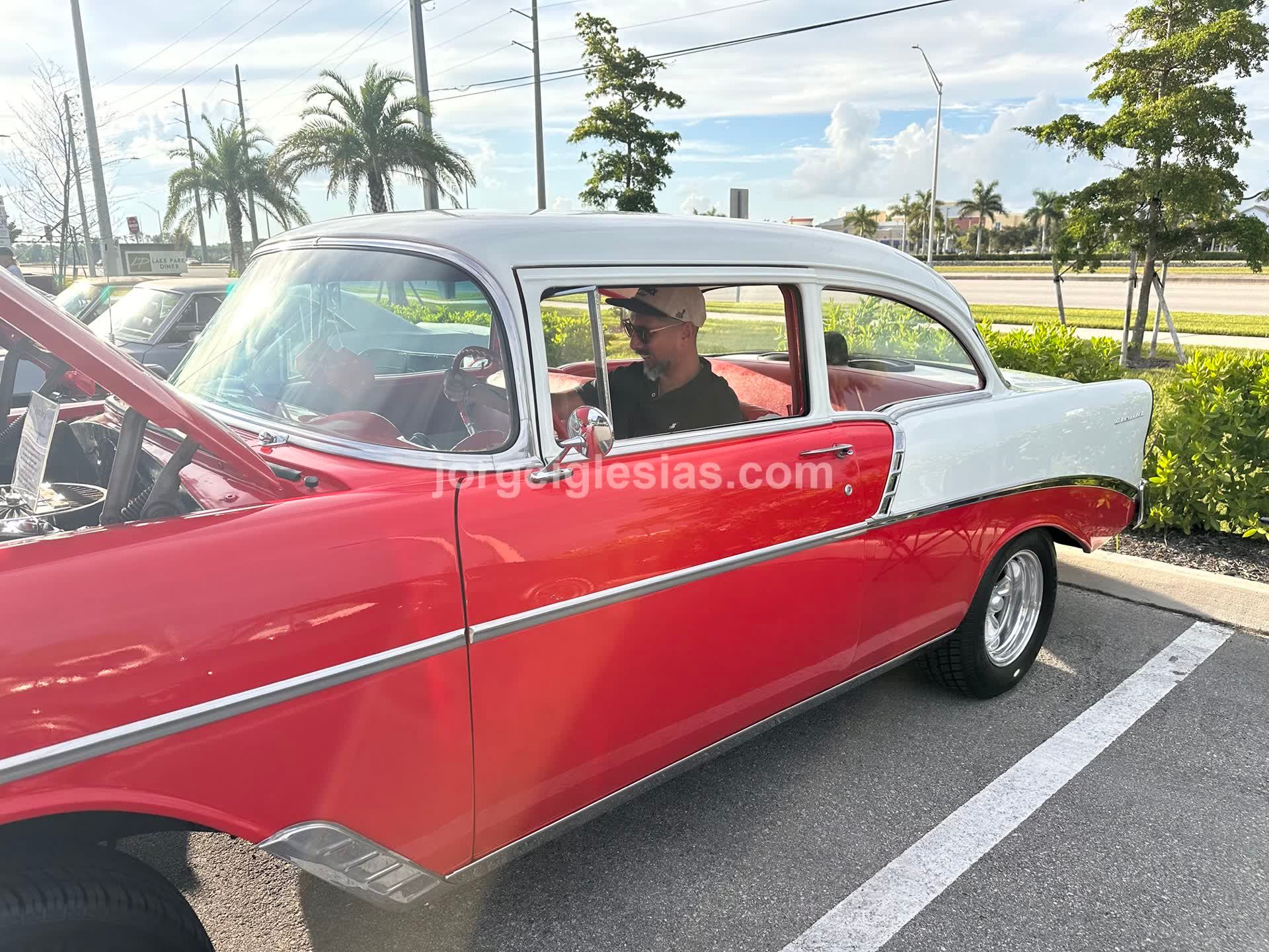 9/6/25 - Lake Park Diner Car Meet - Image 2