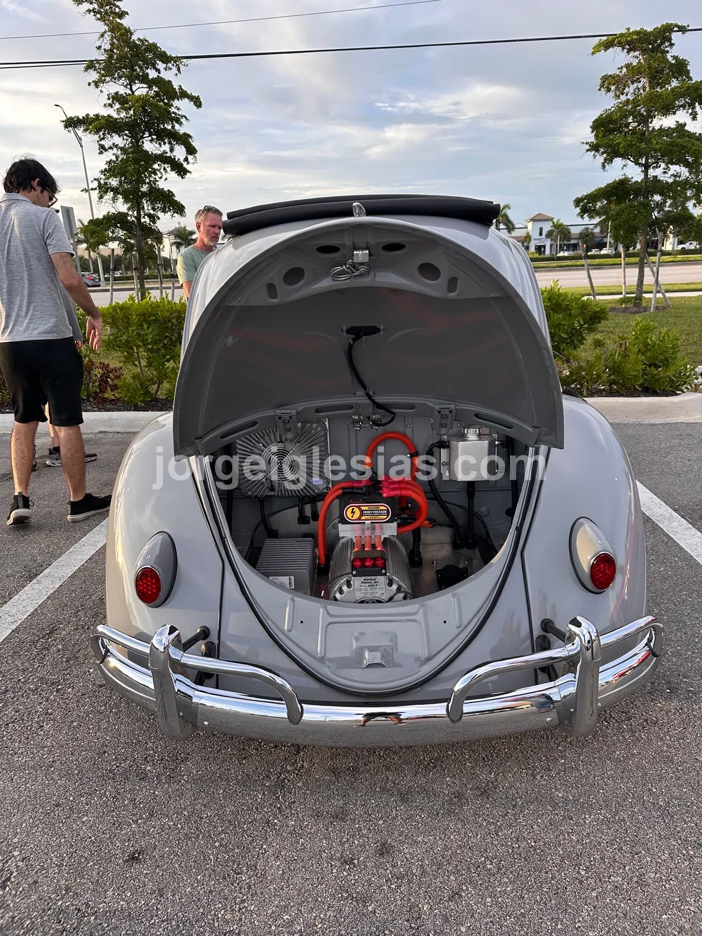 9/6/25 - Lake Park Diner Car Meet - Image 15