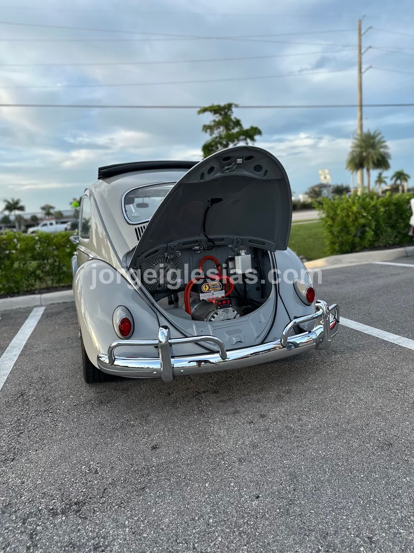 9/6/25 - Lake Park Diner Car Meet - Image 16
