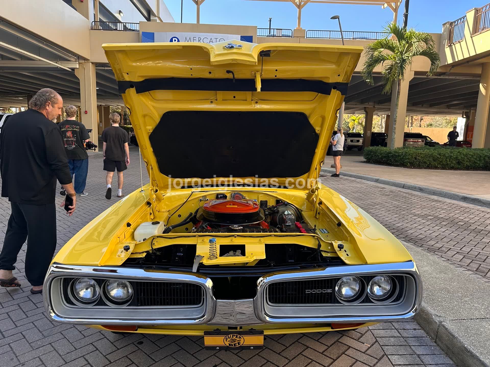Naples Cars and Coffee - Sunday Dec 21, 2025 - Image 18